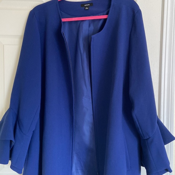 Alfani Women’s Flared Sleeve Andromeda Blue Jacket - Picture 2 of 10